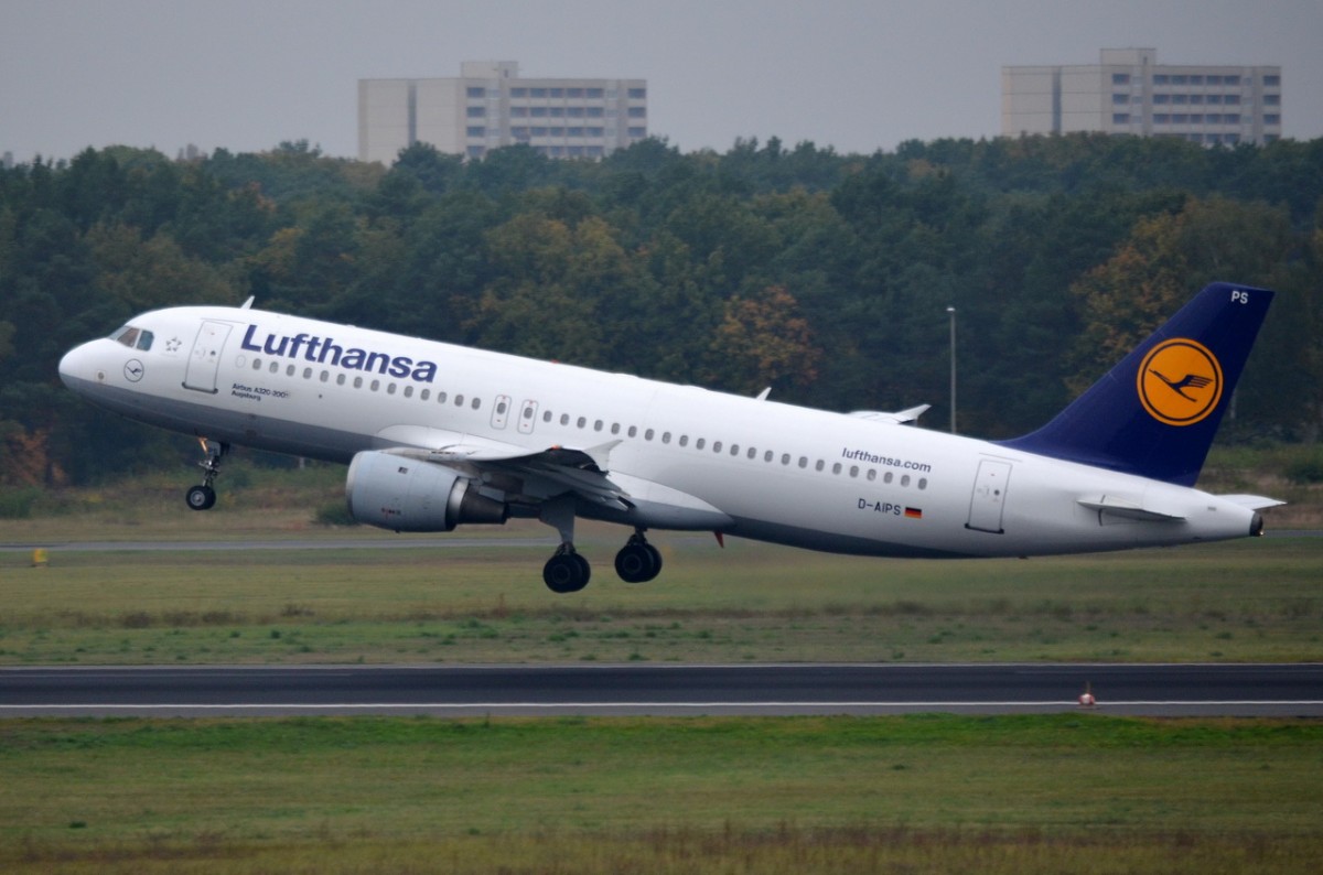 D-AIPS Lufthansa Airbus A320-211  am 14.10.2014 gestartet in Tegel