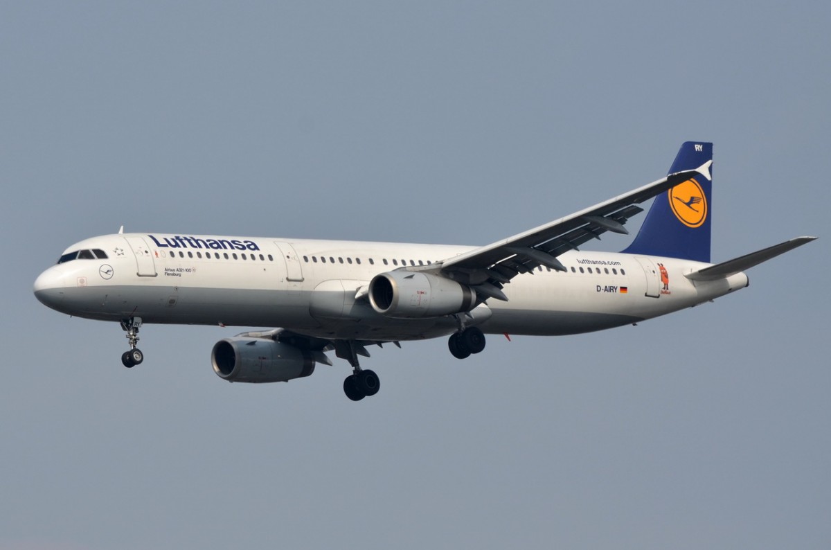 D-AIRY Lufthansa Airbus A321-131    Flensburg  beim Anflug Tegel 24,03.2015