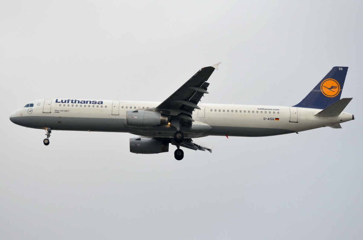 D-AISQ Lufthansa Airbus A321-231  Lindau   in Tegel am 21.11.2014 beim Landeanflug