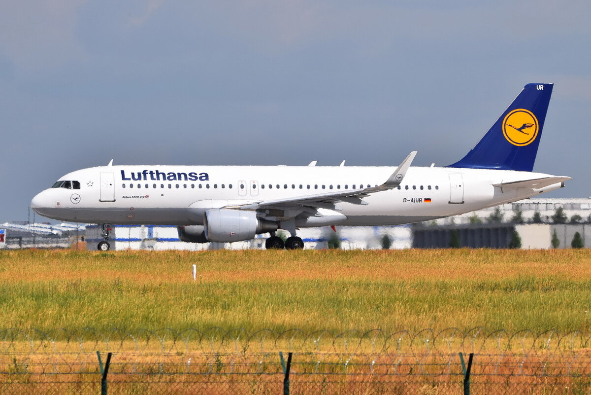 D-AIUR , Lufthansa , Airbus A320-214(WL) , 26.06.2021 , Berlin-Brandenburg  Willy Brandt  , BER ,