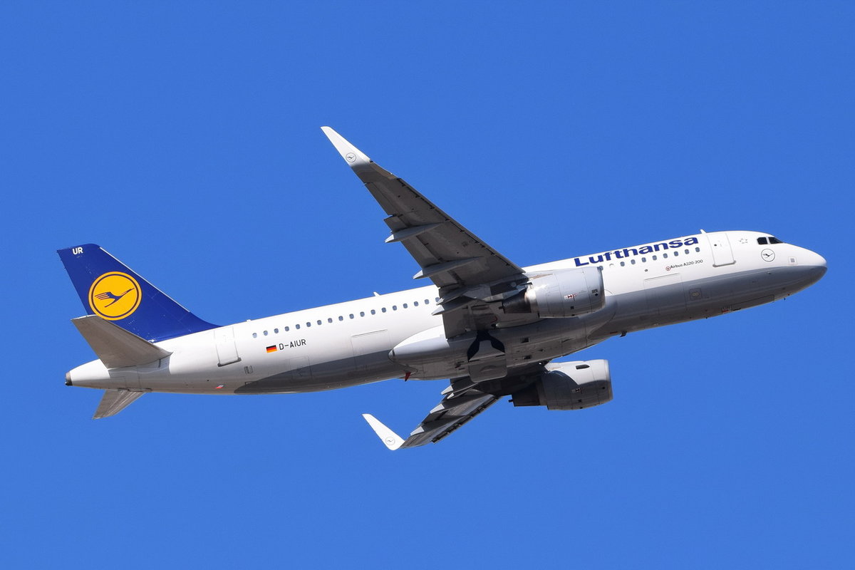 D-AIUR Lufthansa Airbus A320-214(WL) , MUC , 29.03.2019