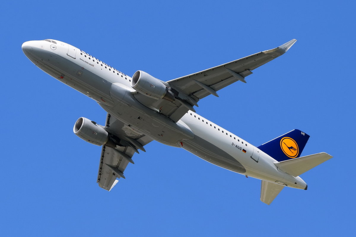D-AIUS Lufthansa Airbus A320-214(WL)  , MUC , 17.06.2017