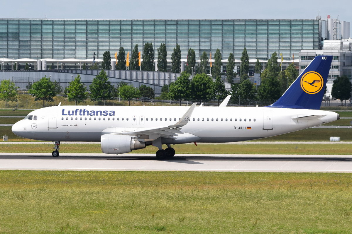 D-AIUU Lufthansa Airbus A320-214(WL)  , MUC , 17.06.2017