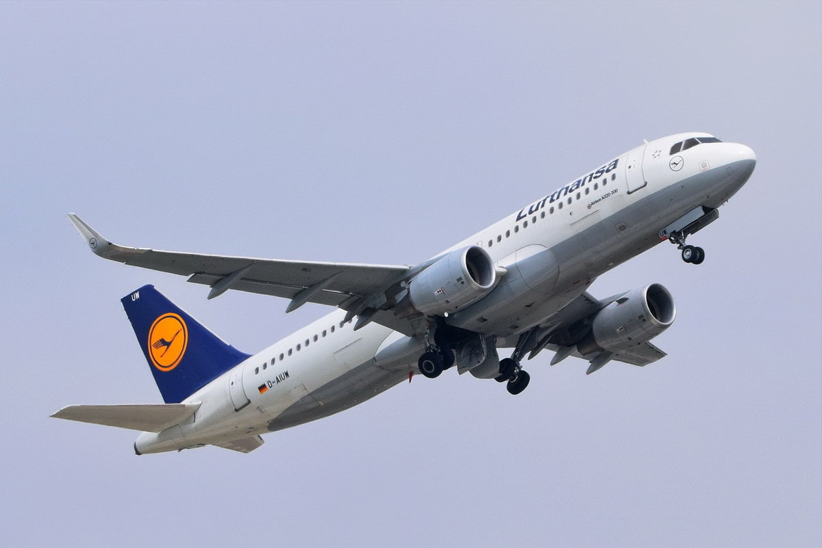 D-AIUW Lufthansa Airbus A320-214(WL)  , MUC , 11.05.2018