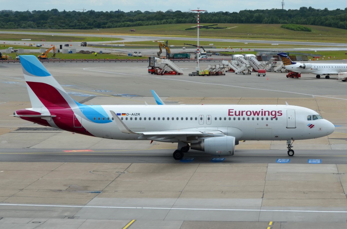 D-AIZR Eurowings Airbus A320-214(WL)   zum Start am 19.06.2015 in Hamburg