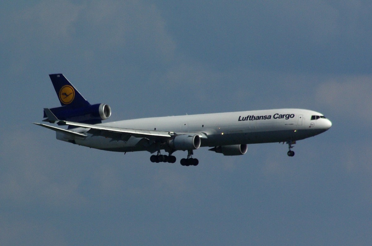 D-ALCK Lufthansa Cargo McDonnell Douglas MD-11F    Anflug auf Frankfurt am 15.07.2014