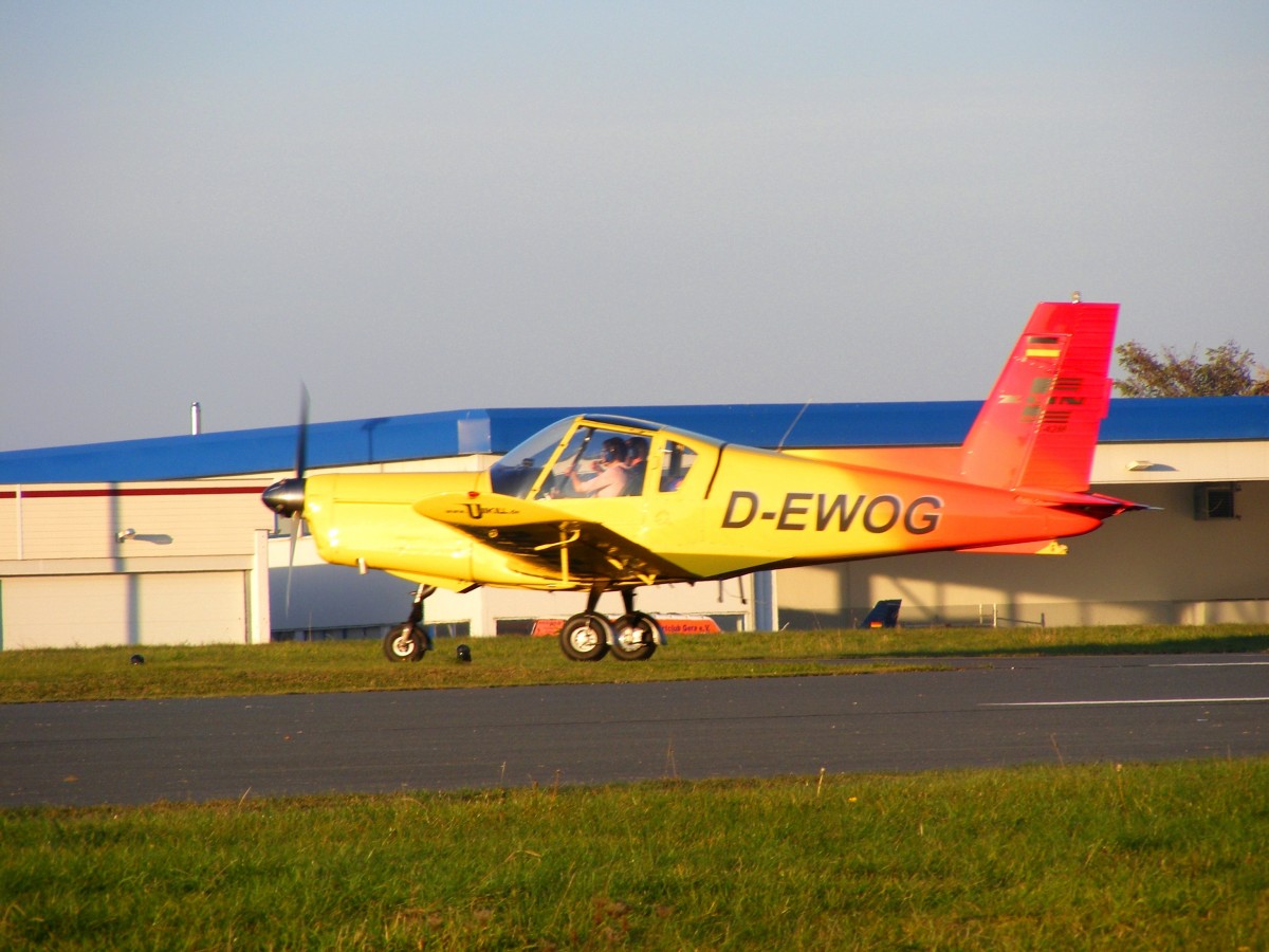 D-EWOG, Zlin 42, Flugplatz Gera (EDAJ), 31.10.2015