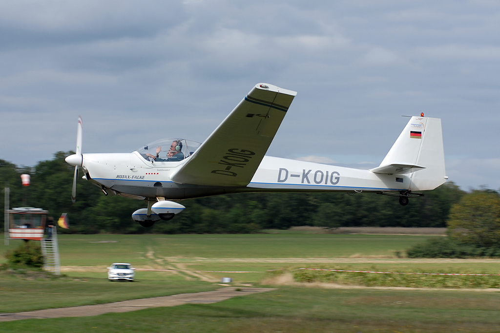 D-KOIG Scheibe SF-25C Rotax Falke 06.09.2015