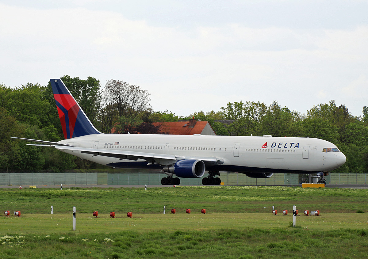 Delta Airlines, Boeing B 767-432(ER), N837MH, TXL, 03.05.2019