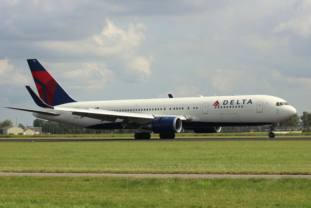 Delta Airlines, N154DL, (c/n 25241),Boeing 767-3P6(ER), 03.09.2016, AMS-EHAM, Amsterdam-Schiphol, Niederlande 