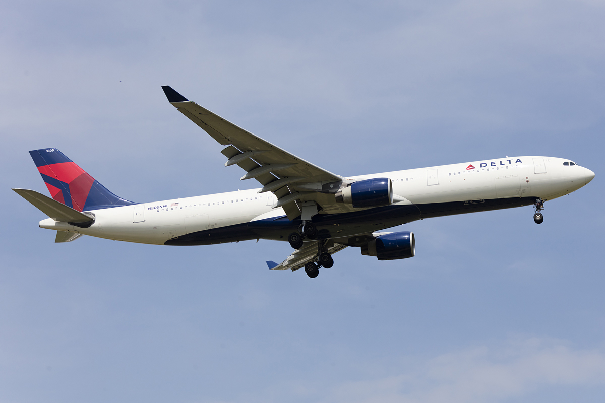 Delta Airlines, N805NW, Airbus, A330-323X, 08.05.2016, CDG, Paris, France 





