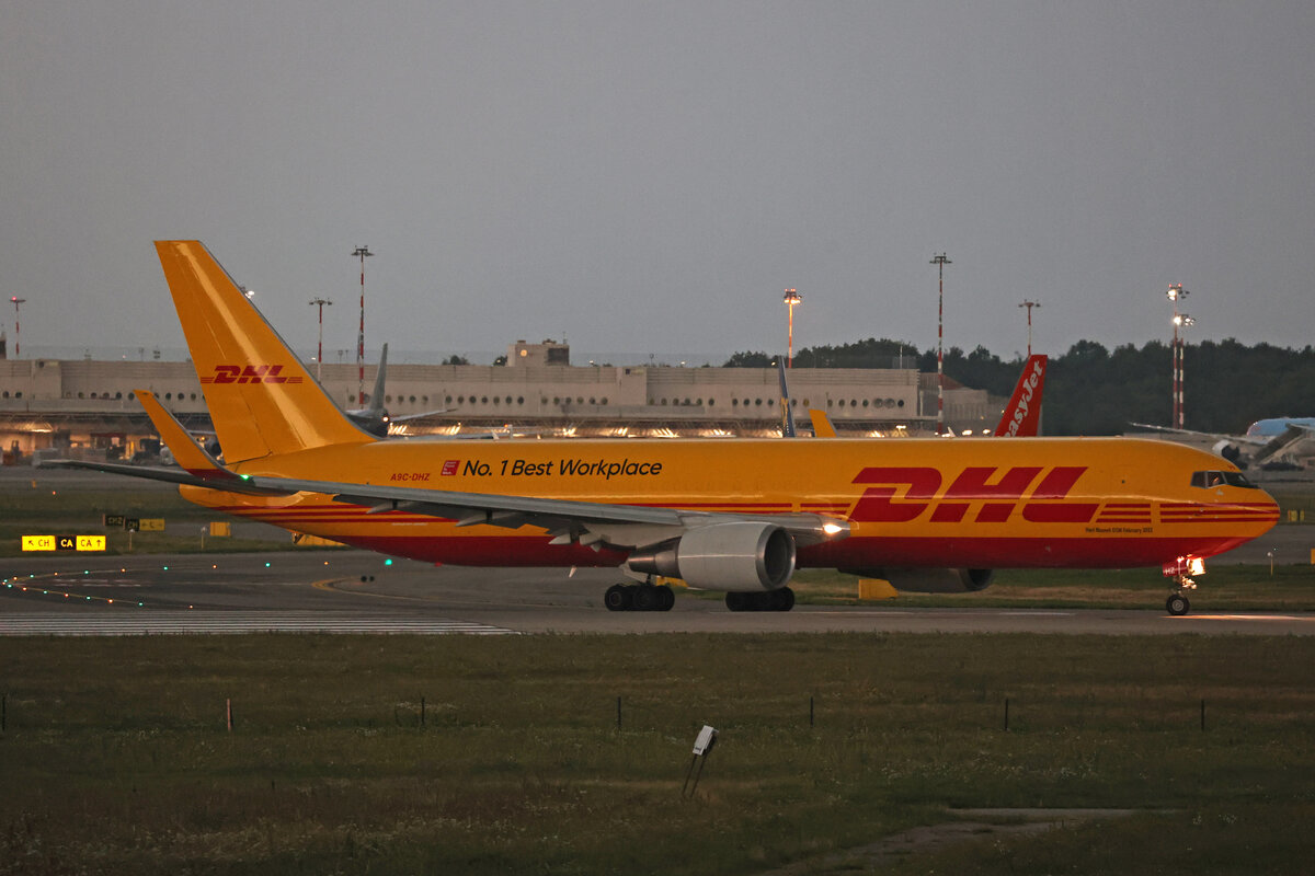 DHL International Aviation, A9C-DHZ, Boeing B767-323ERBCF, msn: 33082/899, 12.Juli 2023, MXP Milano Malpensa, Italy.