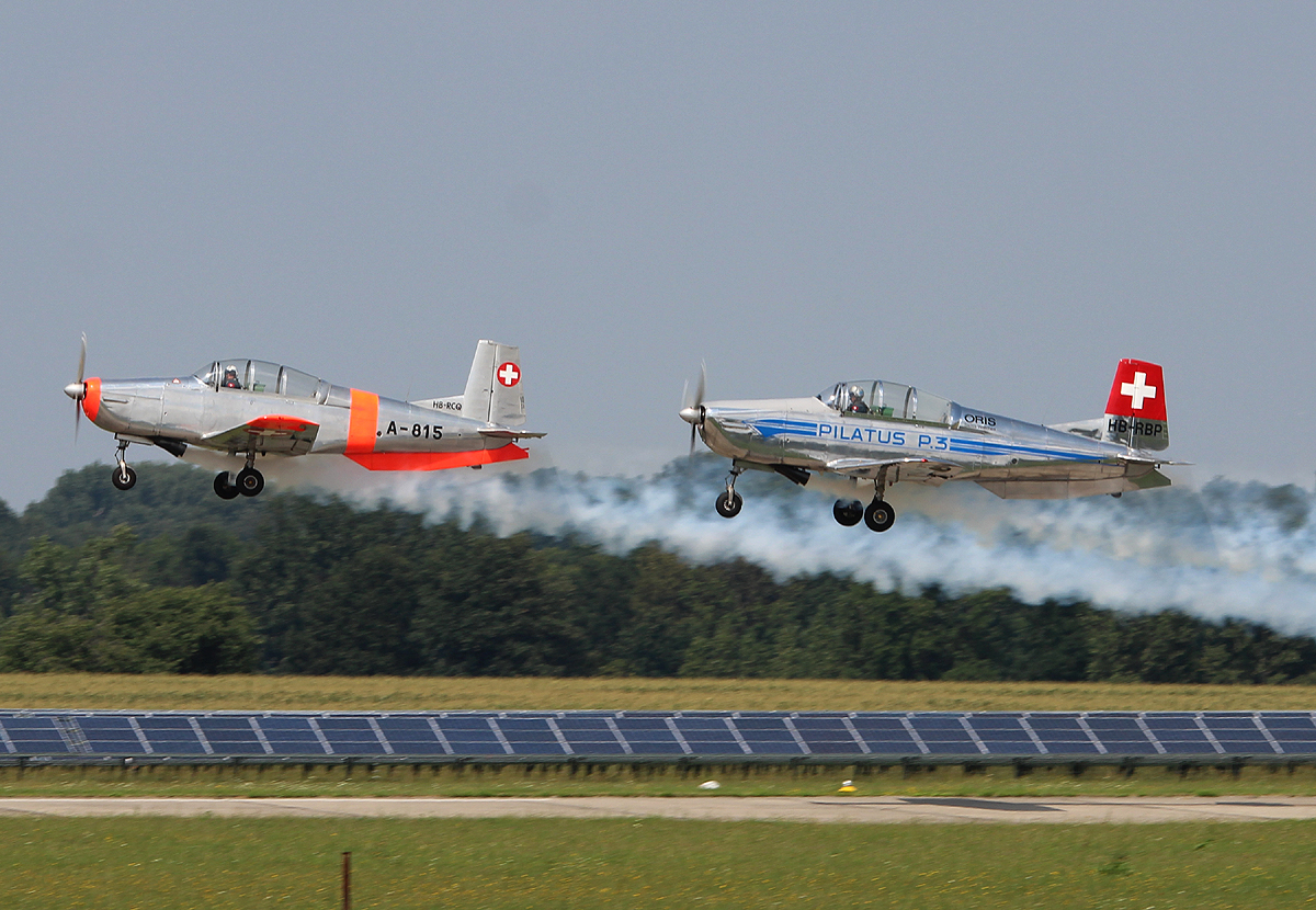 Die P3 Flyers beim Start zur Flugvorfhrung bei den schsischen Flugtagen in Bautzen am 10.08.2013