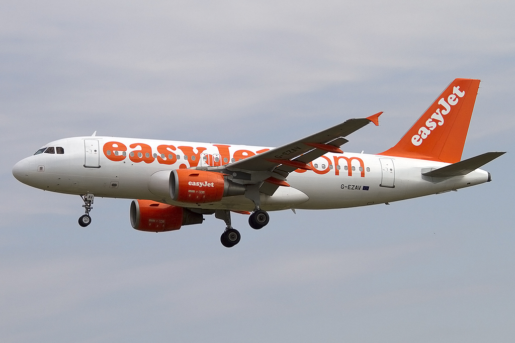 EasyJet, G-EZAV, Airbus, A319-111, 02.06.2014, BCN, Barcelona, Spain 




