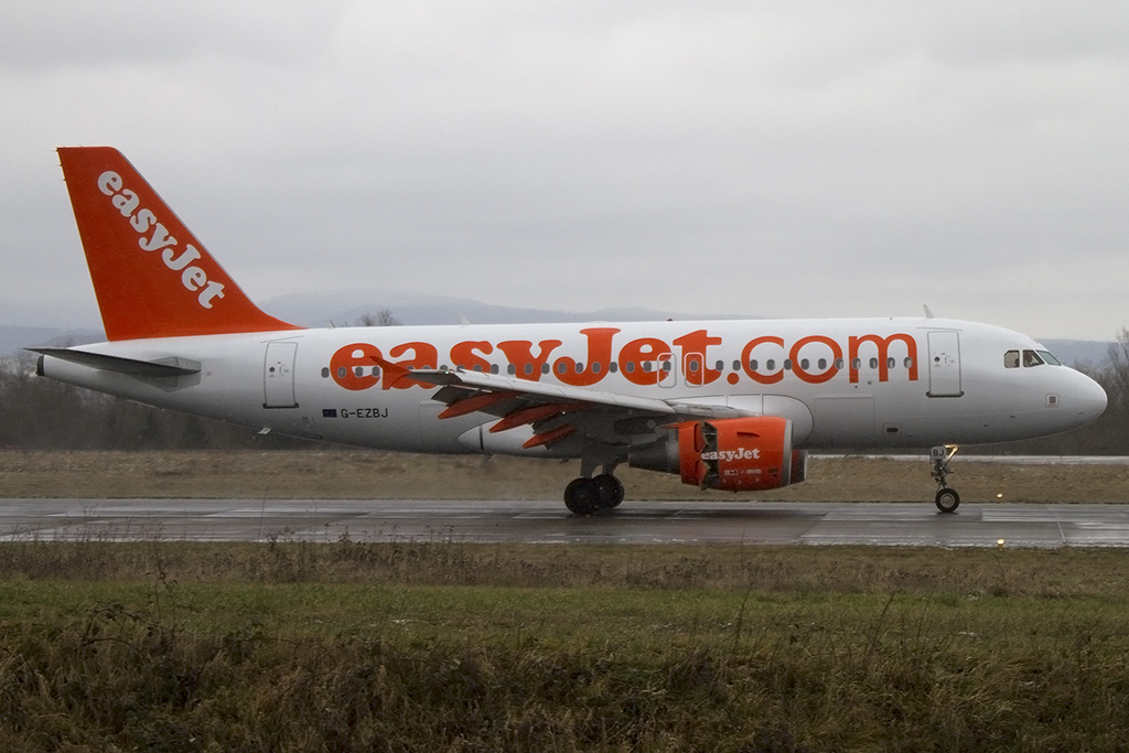 EasyJet, G-EZBJ, Airbus, A319-111, 01.02.2015, BSL, Basel, Switzerland 



