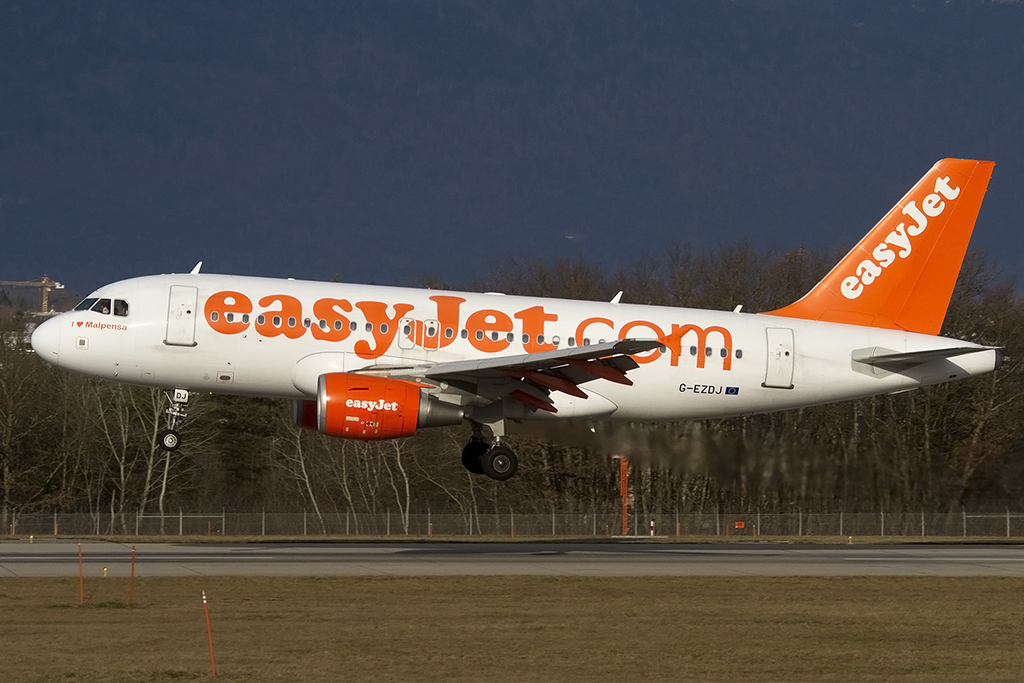 EasyJet, G-EZDJ, Airbus, A319-111, 13.01.2015, GVA, Geneve, Switzerland 




