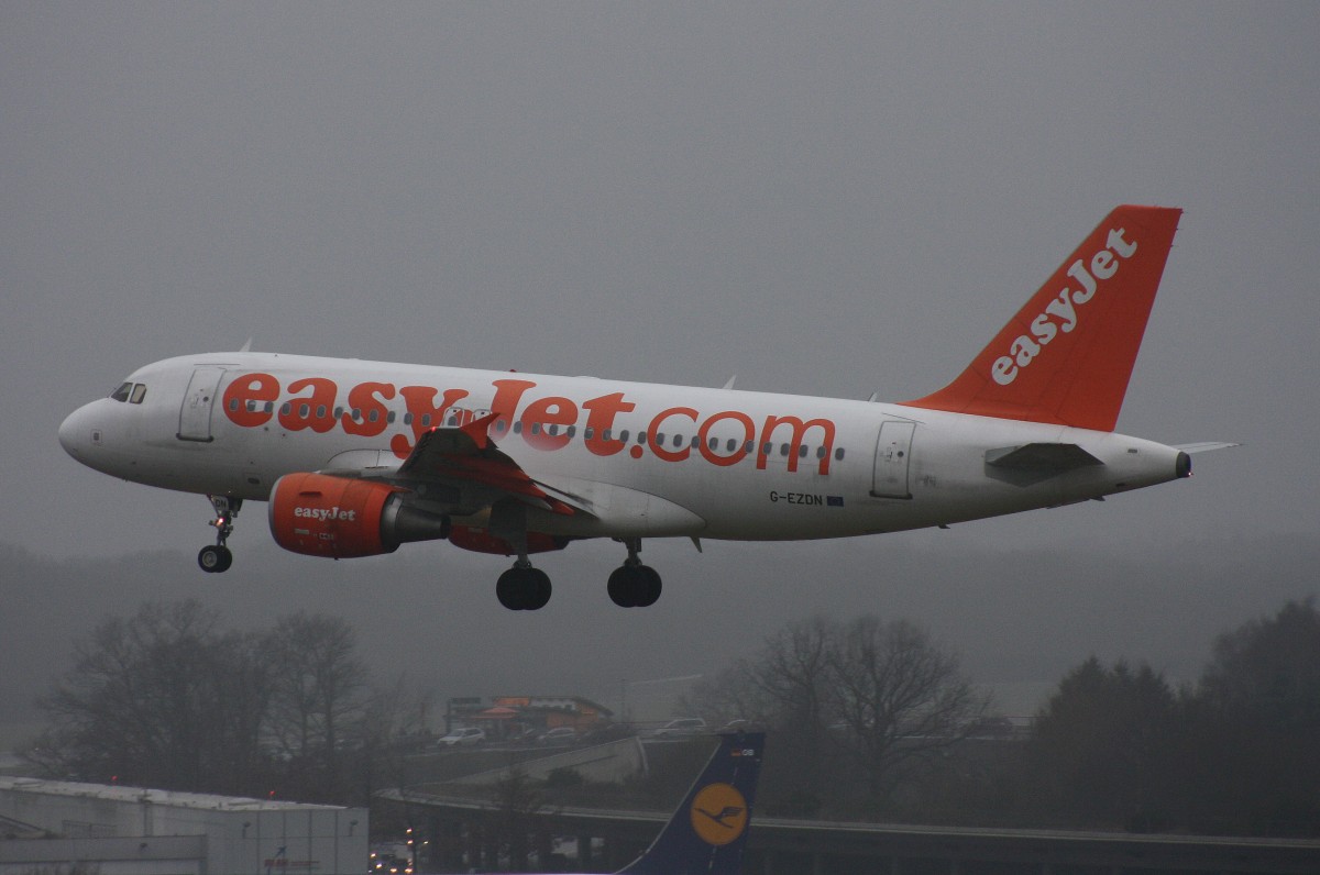 EasyJet, G-EZDN,(c/n 3608),Airbus A 319-111, 01.02.2015, HAM-EDDH, Hamburg, Germany 