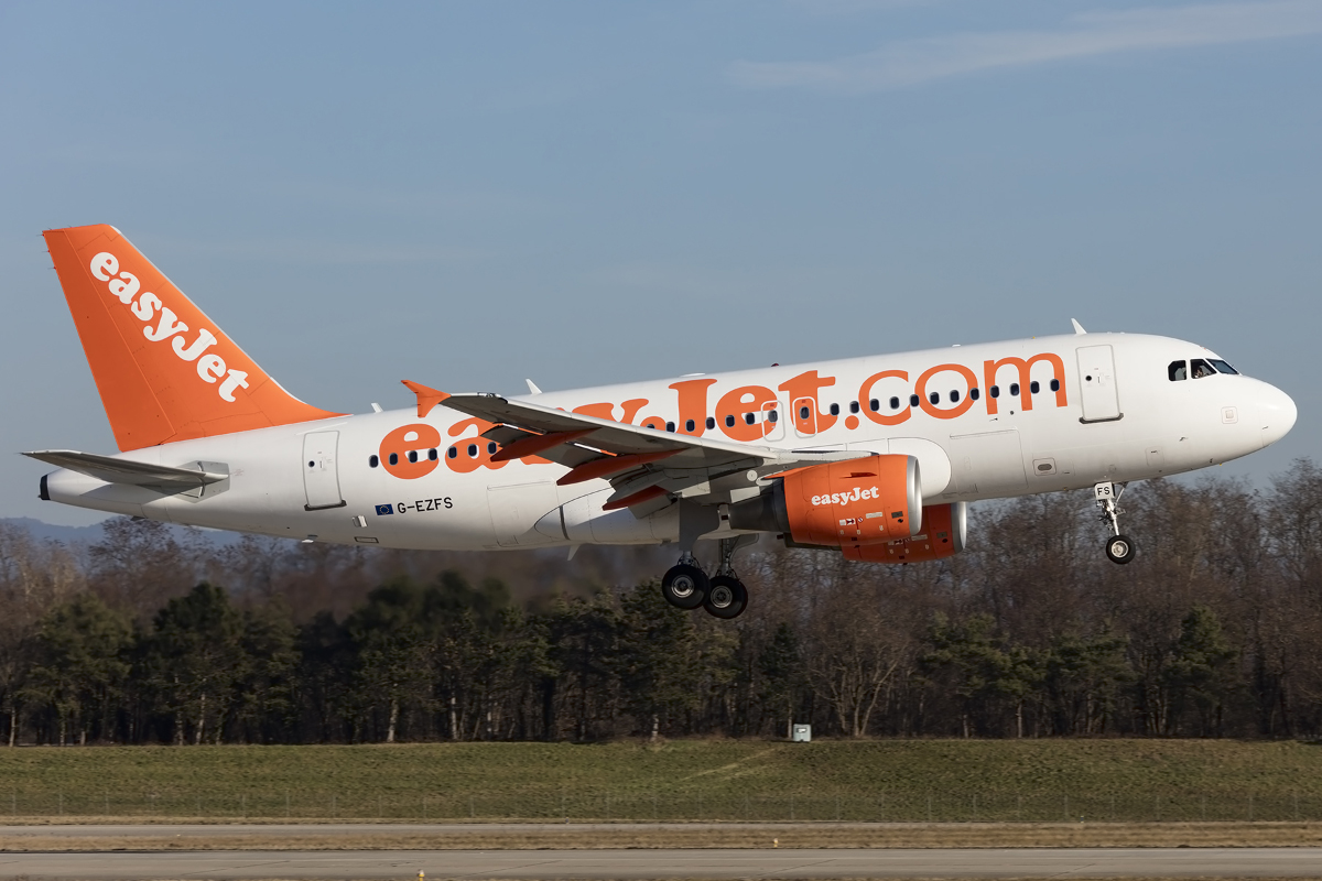 EasyJet, G-EZFS, Airbus, A319-111, 26.12.2015, BSL, Basel, Switzerland 



