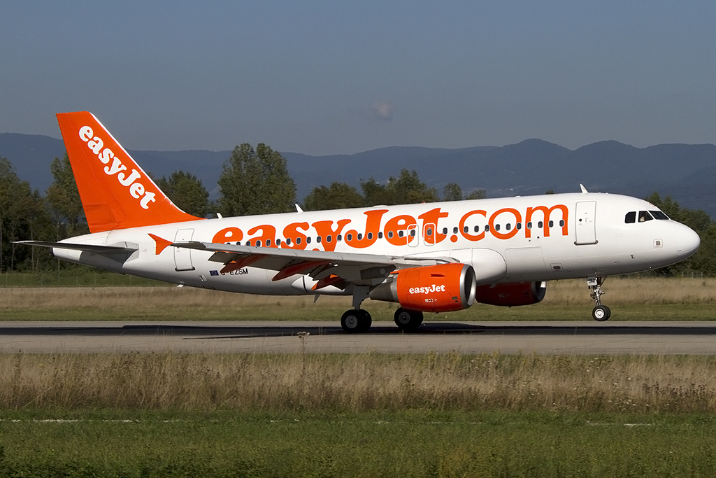 EasyJet, G-EZSM, Airbus, A319-111, 04.09.2013, BSL, Basel, Switzerland 





