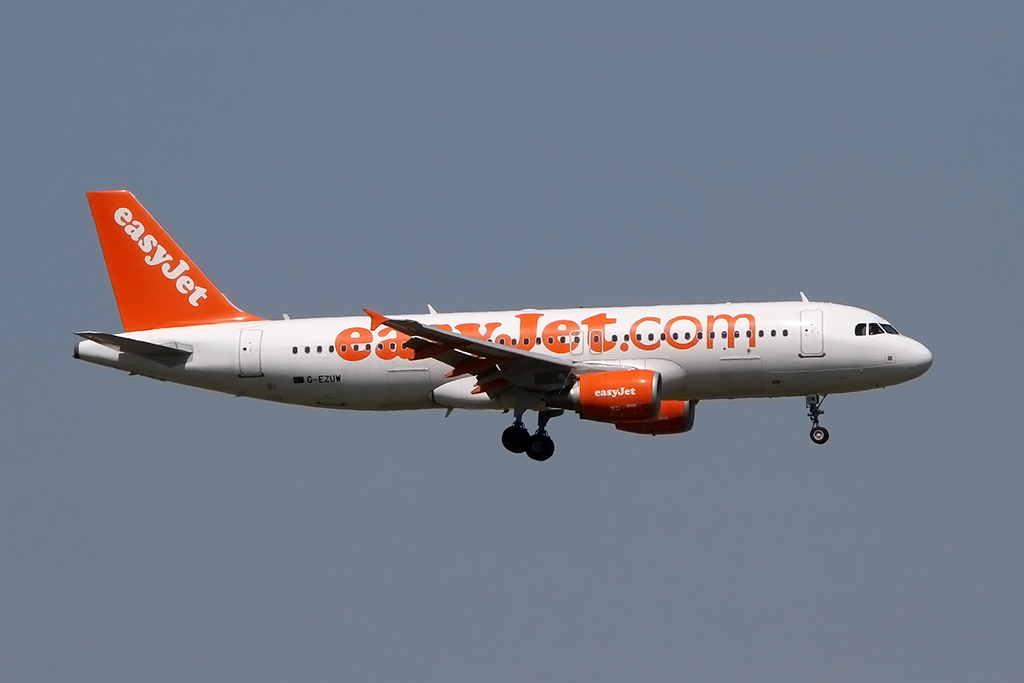EasyJet, G-EZUW, Airbus, A320-214, 05.06.2014, TLS, Toulouse, France



