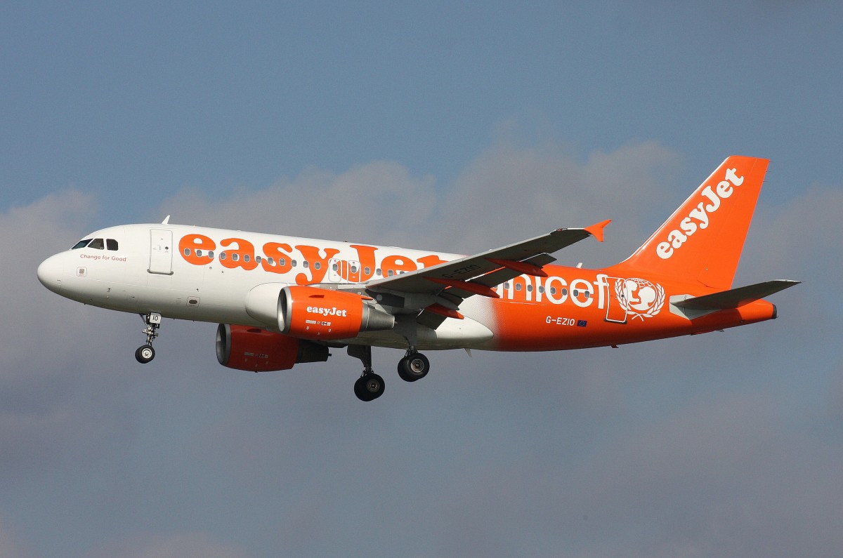 EasyJet,G-EZIO,(c/n2512),Airbus A319-111,23.03.2014,HAM-EDDH,Hamburg,Germany(Bemalung:UNICEF)