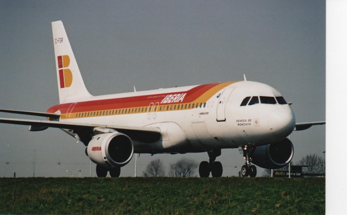 EC-FGR, Airbus A320, MSN: 224, Iberia, Amsterdam Schiphol Airport, Date: uknown.
