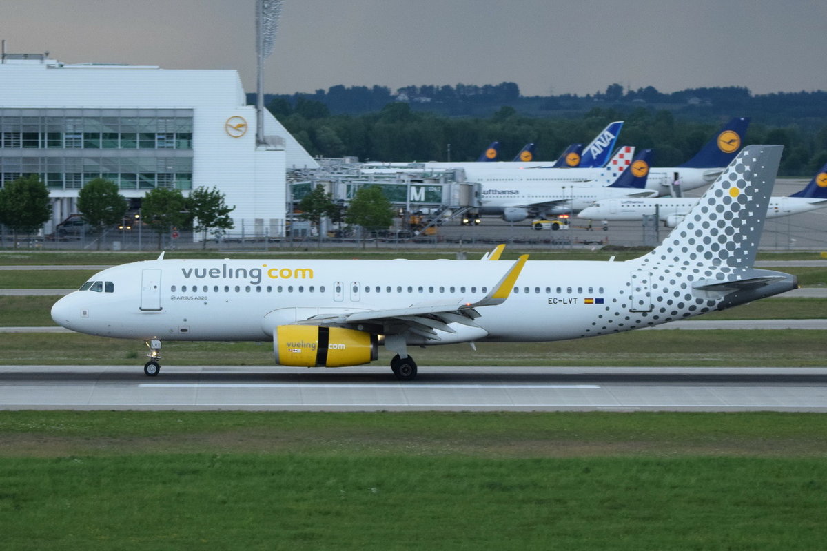 EC-LVT Vueling Airbus A320-232(WL)  , MUC , 10.05.2018