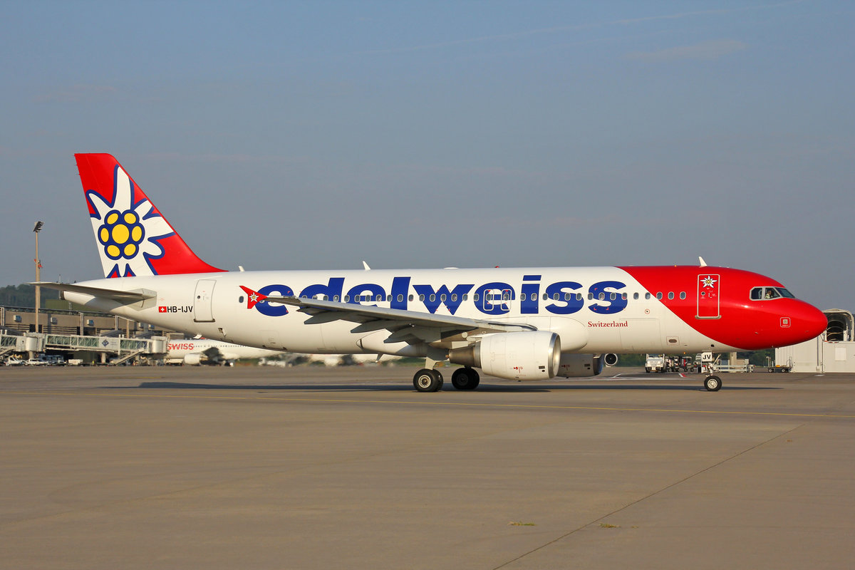 Edelweiss Air, HB-IJV, Airbus A320-214, msn: 2024,  Schatzalp , 01.August 2020, ZRH Zürich, Switzerland.