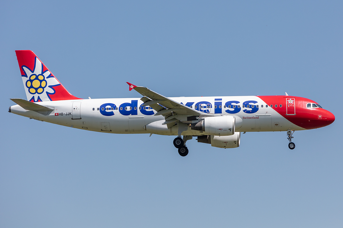 Edelweiss Air, HB-JJK, Airbus, A320-214, 28.04.2022, ZRH, Zürich, Switzerland
