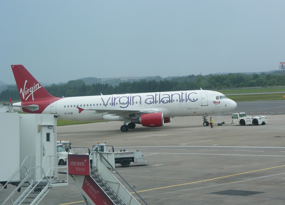 EI-EZW, Airbus A 320-214, Virgin Atlantic Airways, Edinburgh Airport (EDI), 1.7.2015