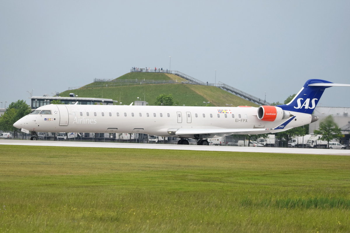EI-FPX SAS Scandinavian Airlines Bombardier CRJ-900LR (CL-600-2D24)  , MUC , 19.05.2018