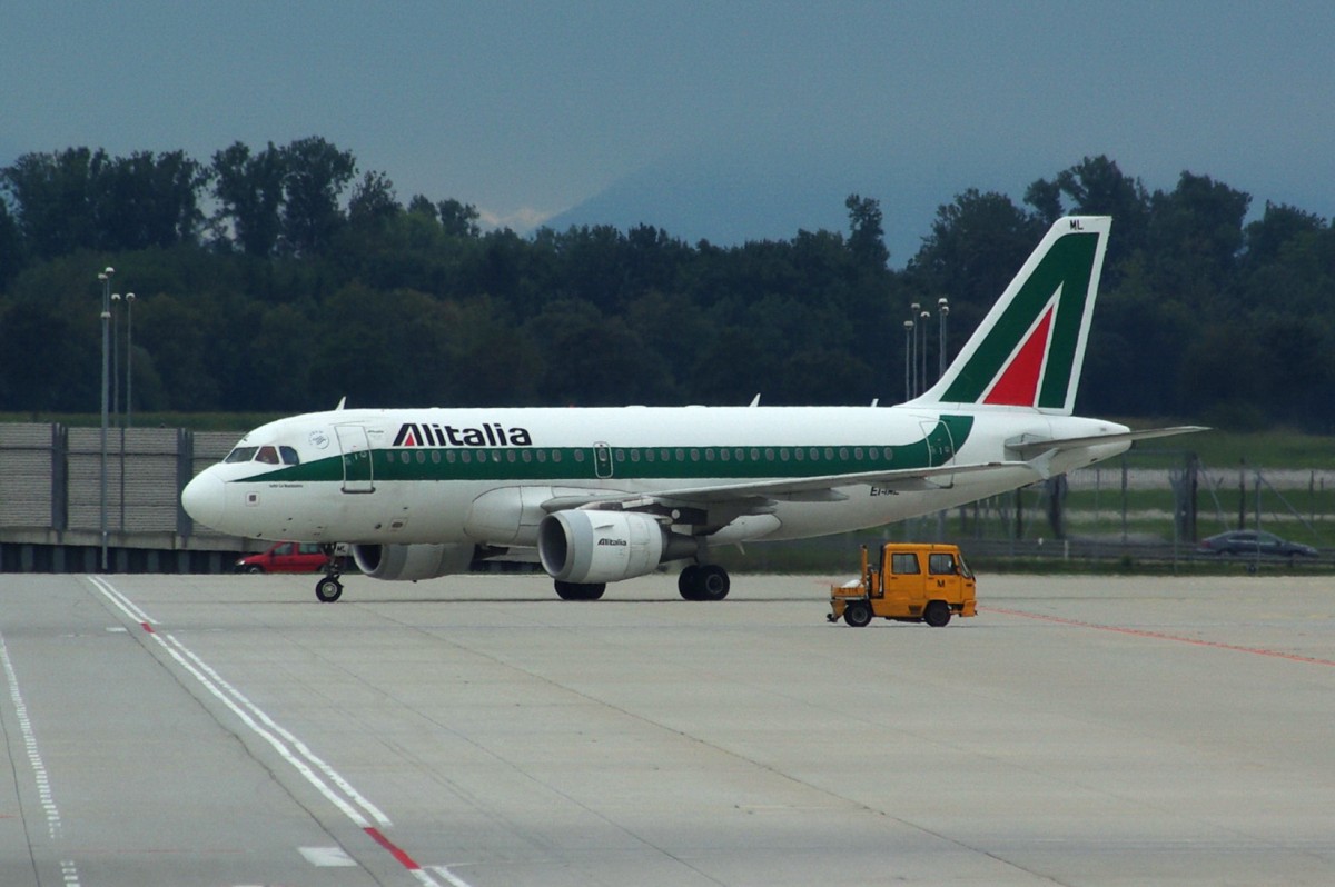 EI-IML Alitalia Airbus A319-112         14.09.2013

Flughafen Mnchen