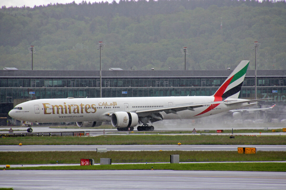Emirates Airlines, A6-EQL, Boeing B777-31HER, msn: 42360/1559, 13.Mai 2021, ZRH Zürich, Switzerland.