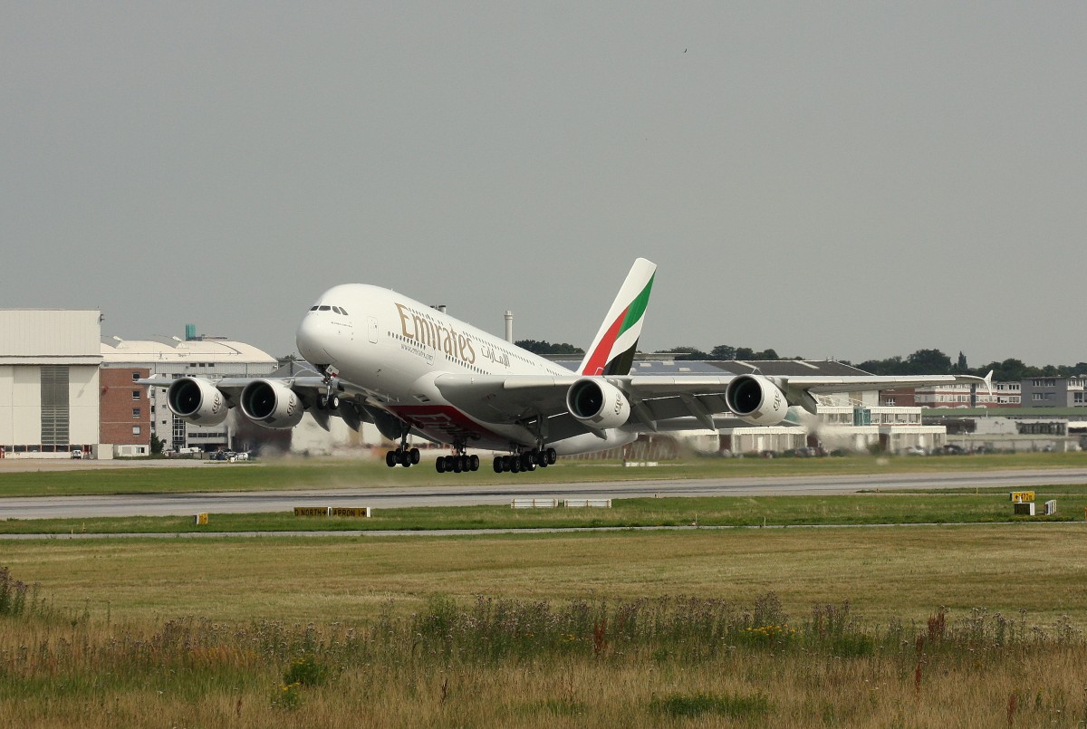 Emirates,F-WWAK,Reg.a6-EON,(c/n 0188),Airbus A380-861,24.07.2015,XFW-EDHI,Hamburg-FFinkenwerder,Germany