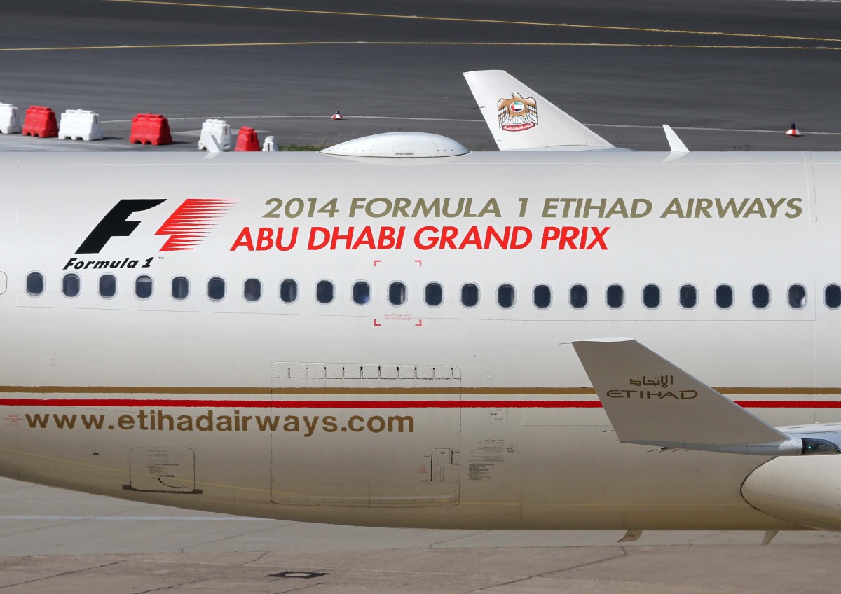 Etihad Airways, A6-AFD, Airbus, A 330-300 (GP Abu Dhabi '14-Logo), 02.04.2014, DUS-EDDL, Dsseldorf, Germany 