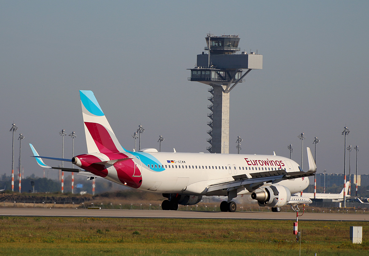 Eurowings, Airbus A 320-214, D-AEWW, BER, 09.10.2021