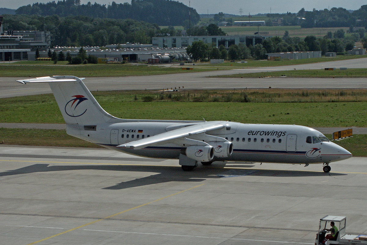 Eurowings, D-AEWA, BAe 146-300, msn: E3163, 05.Juli 2003, ZRH Zürich, Switzerland.