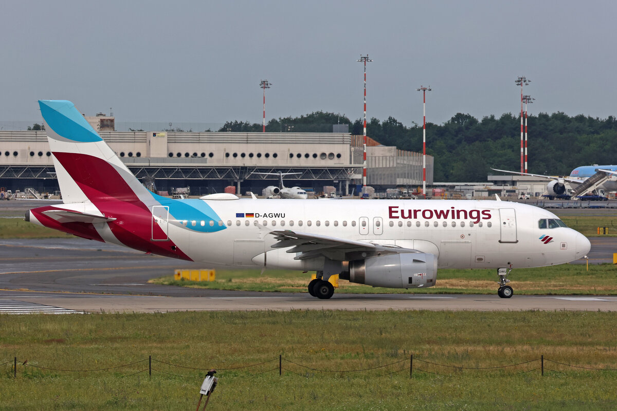 Eurowings, D-AGWU, Airbus A319-132, msn: 5457, 12.Juli 2023, MXP Milano Malpensa, Italy.