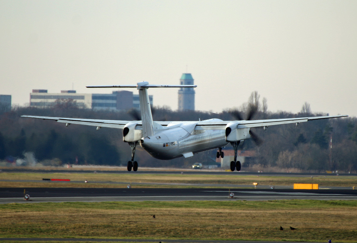 Eurowings, DHC-8-402Q, D-ABQP, TXL, 29.12.2019
