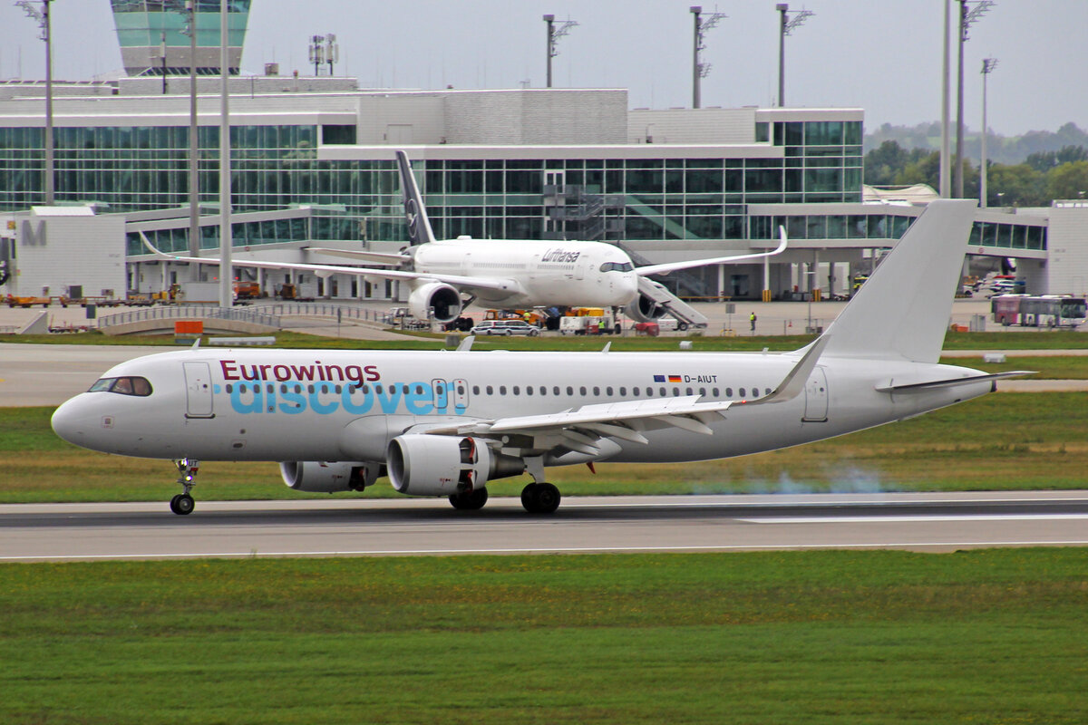 Eurowings Discover., D-AIUT, Airbus A320-214, msn: 7115, 10.September 2022, MUC München, Germany.