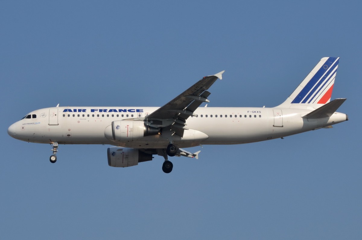 F-GKXS Air France Airbus A320-214   Anflug auf Tegel am 20.03.2015