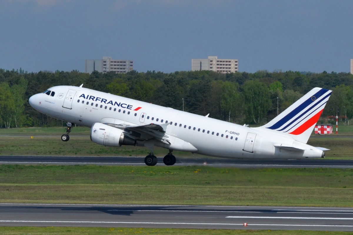 F-GRHO Air France Airbus A319-111   gestartet in Tegel 23.04.2014