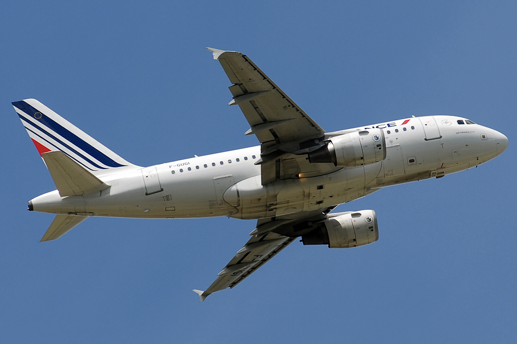 F-GUGI Airbus A318-111 28.06.2015
