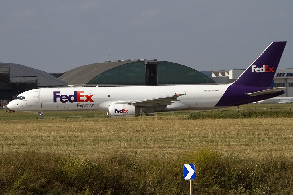 Federal Express, N916FD, Boeing, B757-27B-SF, 14.07.2015, BSL, Basel, Switzerland





