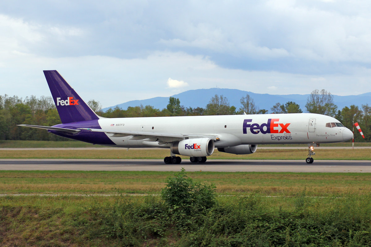 Federal Express, N917FD, Boeing 757-23ASF, msn: 24291/215, 03.September 2018, BSL Basel-Mülhausen, Switzerland.