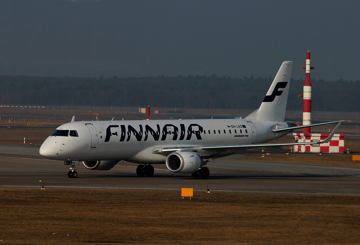Finnair ERJ-190-100LR OH-LKO bei der Ankunft in Berlin-Tegel am 10.03.2015