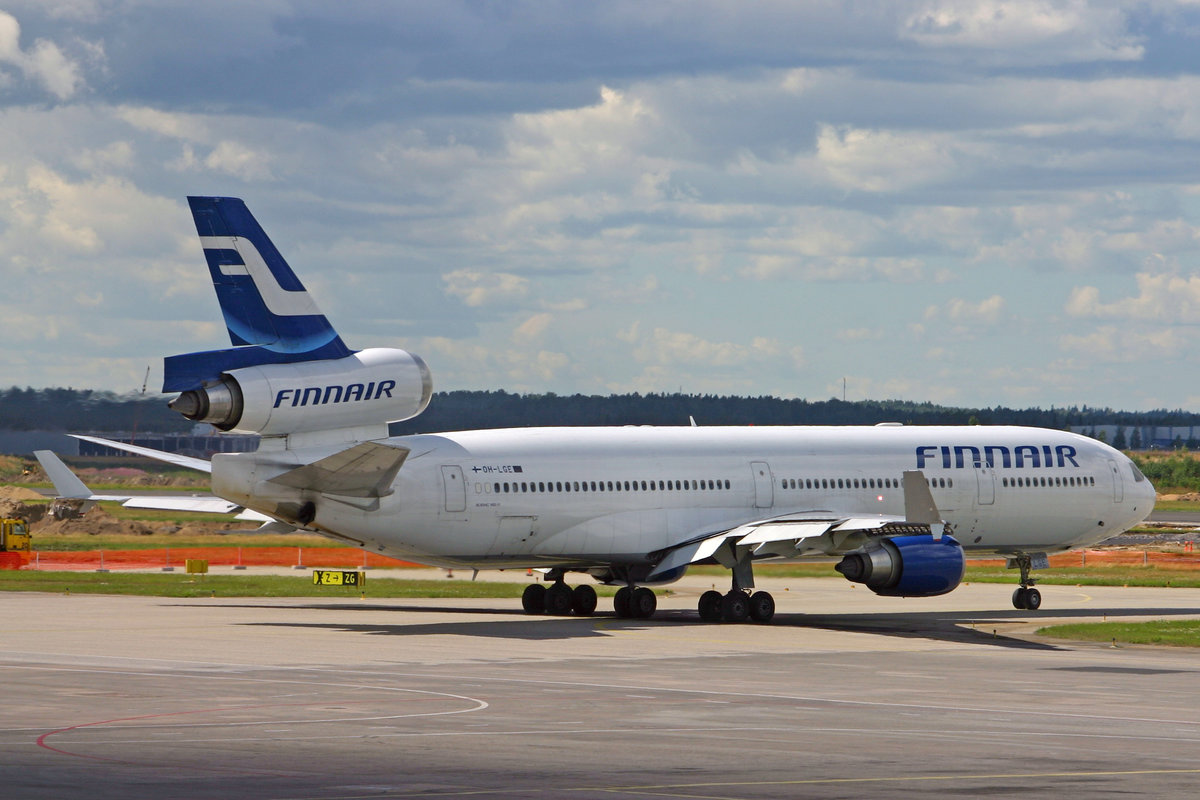 Finnair, OH-LGE, McDonnell Douglas MD-11, msn: 48780/624, 28.Juli 2005, HEL Helsinki, Finnland.