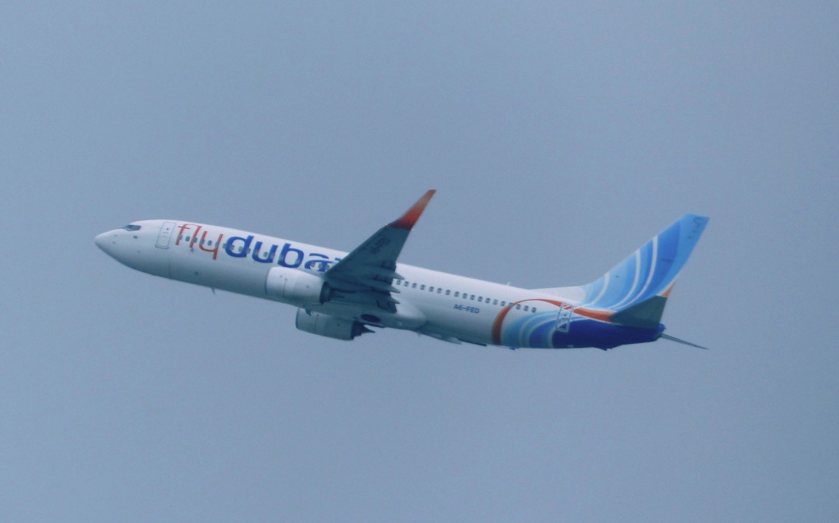 Flydubai, A6-FDE, Boeing 737-800, gestartet in Dubai (DXB), 7.12.2015