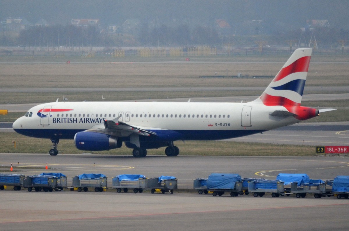 G-EUYN British Airways Airbus A320-232  in Amsterdam gelandet am 14.03.2015