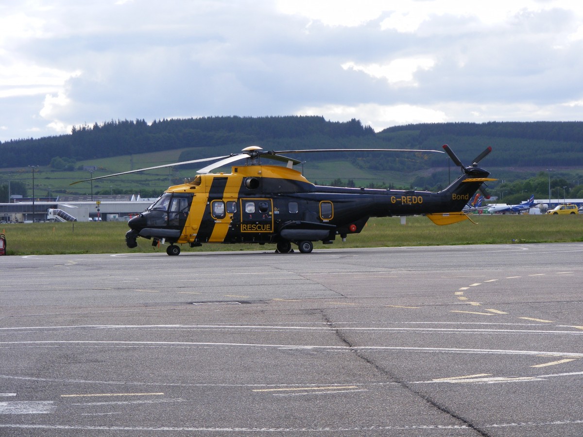 G-REDO, Eurocopter AS 332L, Bond Offshore Helicopters, Aberdeen Airport (ABZ), 28.6.2015